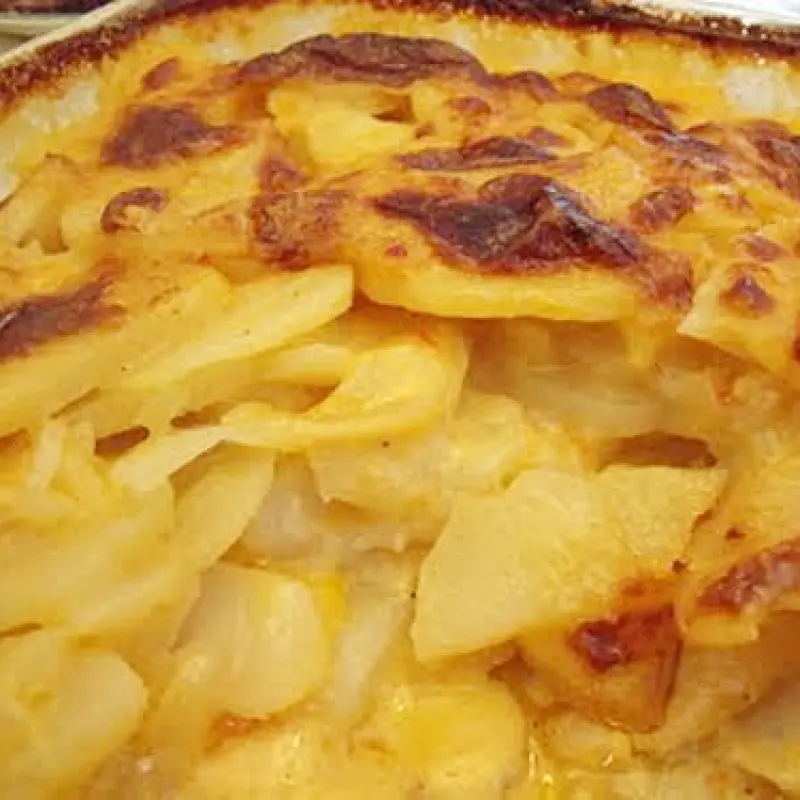 Cheddar Cheese Potato Bake