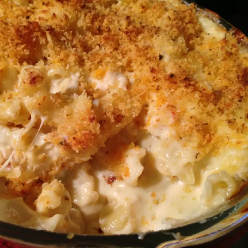 Creamy Lobster Macaroni And Cheese