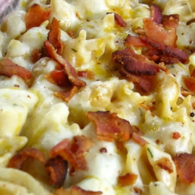 Chicken Ranch Macaroni and Cheese
