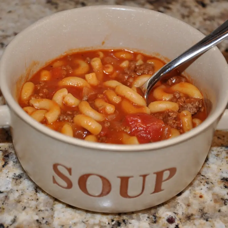 Oh So Easy Tomato Macaroni Soup