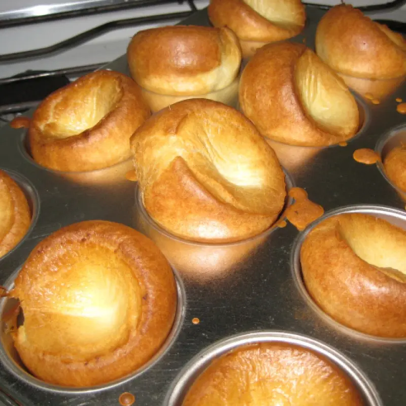 Popovers / Yorkshire Puddings