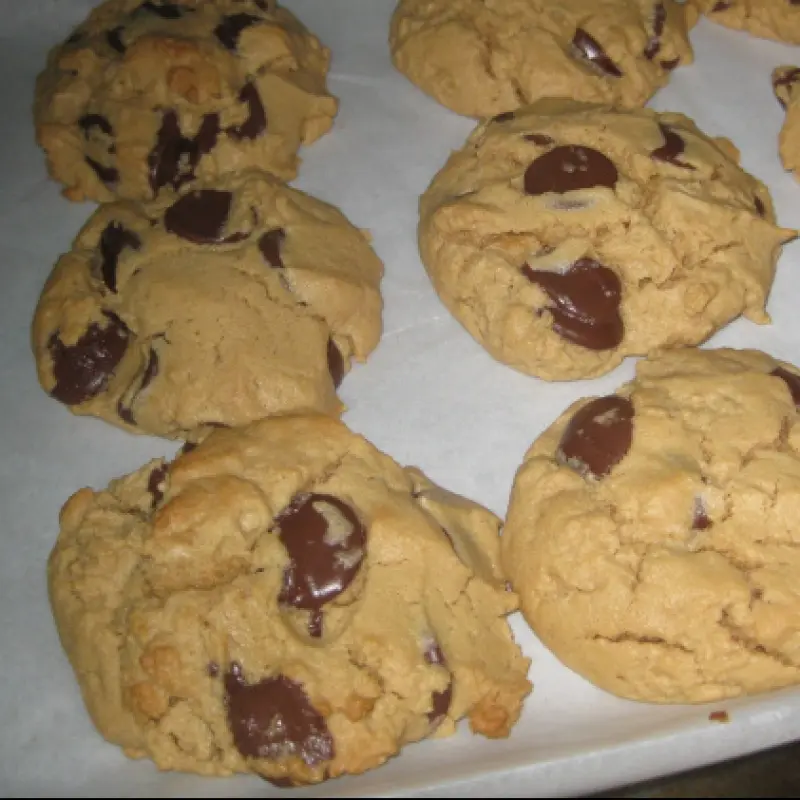 The Ultimate Peanut Butter And Chocolate Cookie