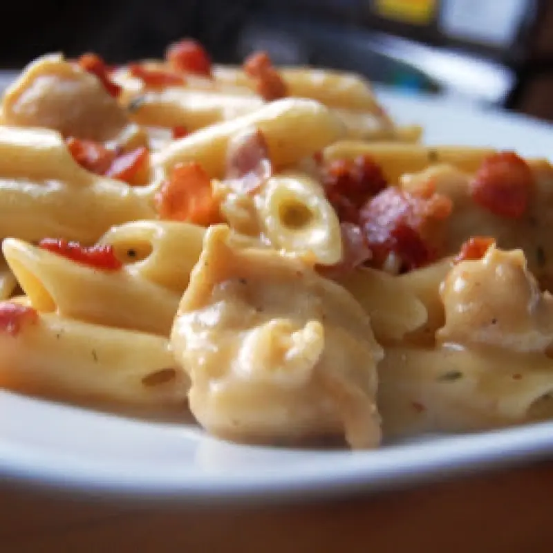 Cheddar Bacon Ranch Chicken Pasta
