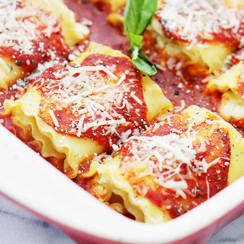 Cheesy Zucchini Lasagna Rolls