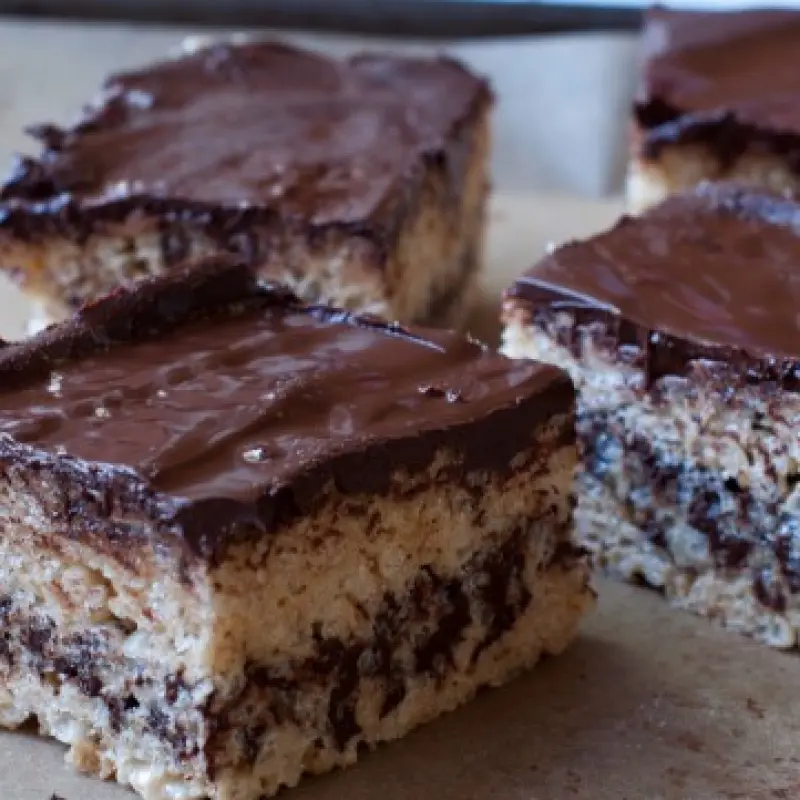 Peanut Butter And Chocolate Rice Crispy Bars