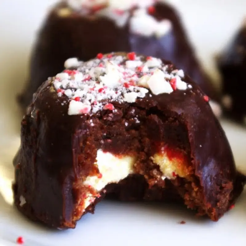 Peppermint Hershey Kiss Brownie Bites