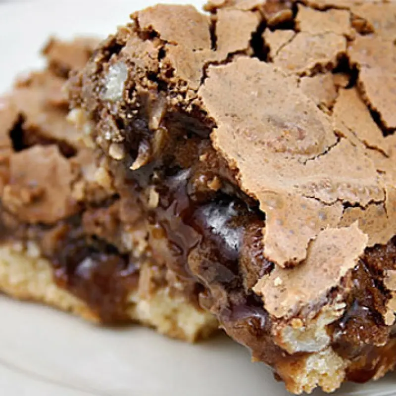 Pecan Pie Bars with Chocolate and Bourbon