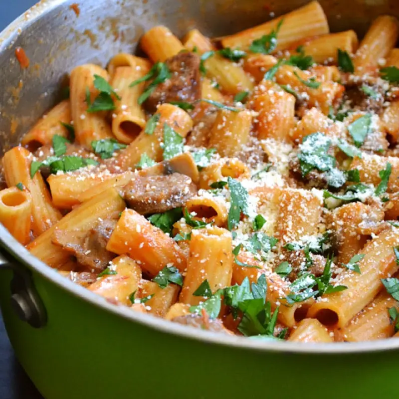 One Pot Sausage and Mushroom Pasta
