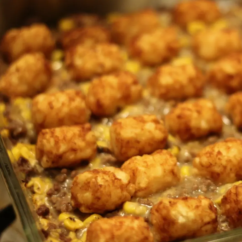 Simple Tator Tot Hotdish