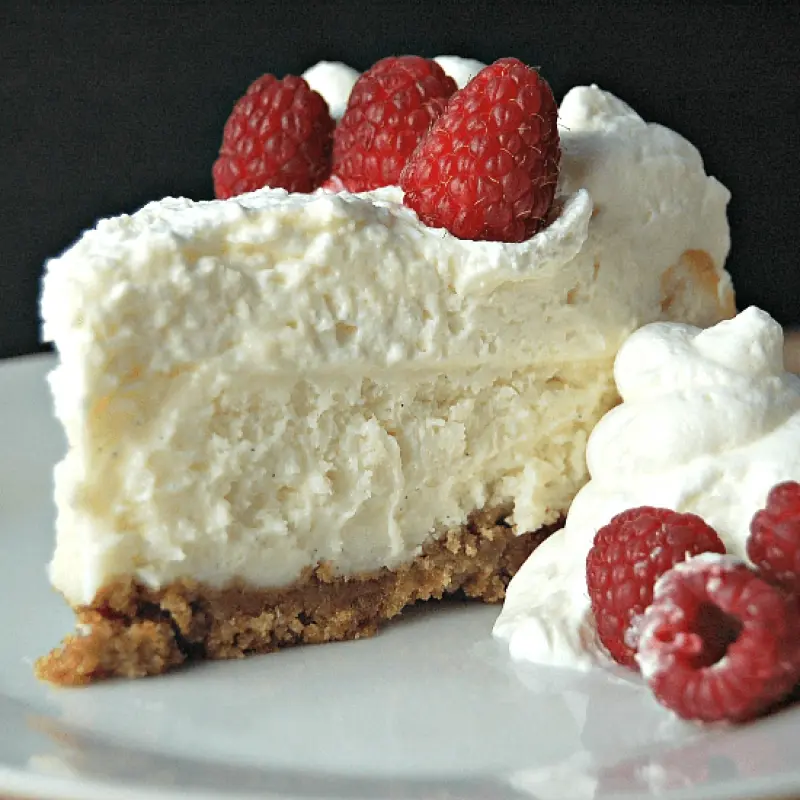 Vanilla Bean Cheesecake with White Chocolate Mousse