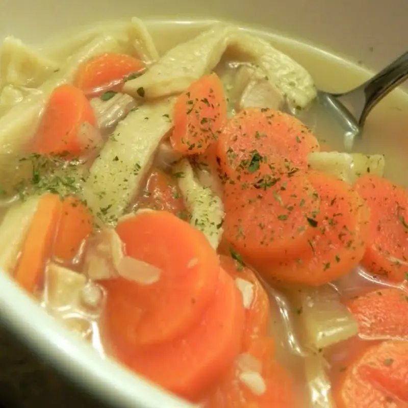 Crockpot Chicken Homemade Noodle Soup