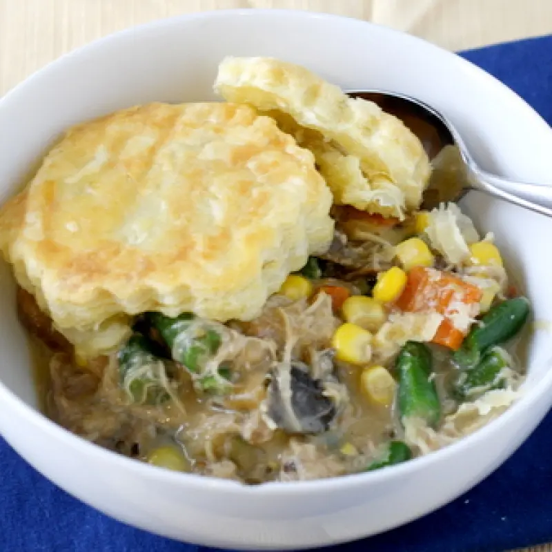 Slow Cooker Chicken and Mushroom Pot Pie