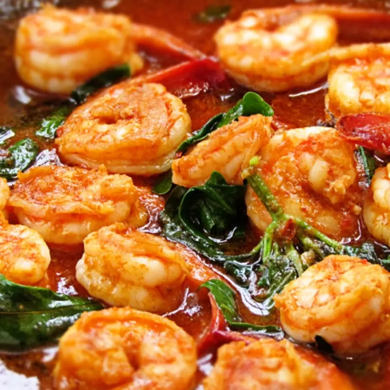 Stir Fried Shrimp in Thai Red Curry Paste