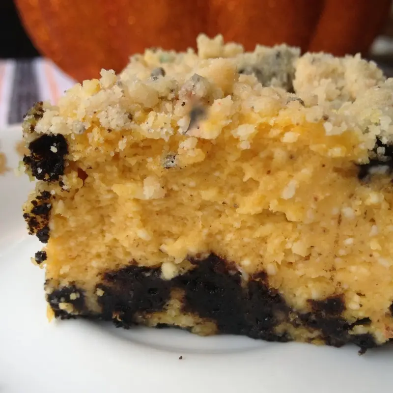 Oreo Pumpkin Cheesecake Bars