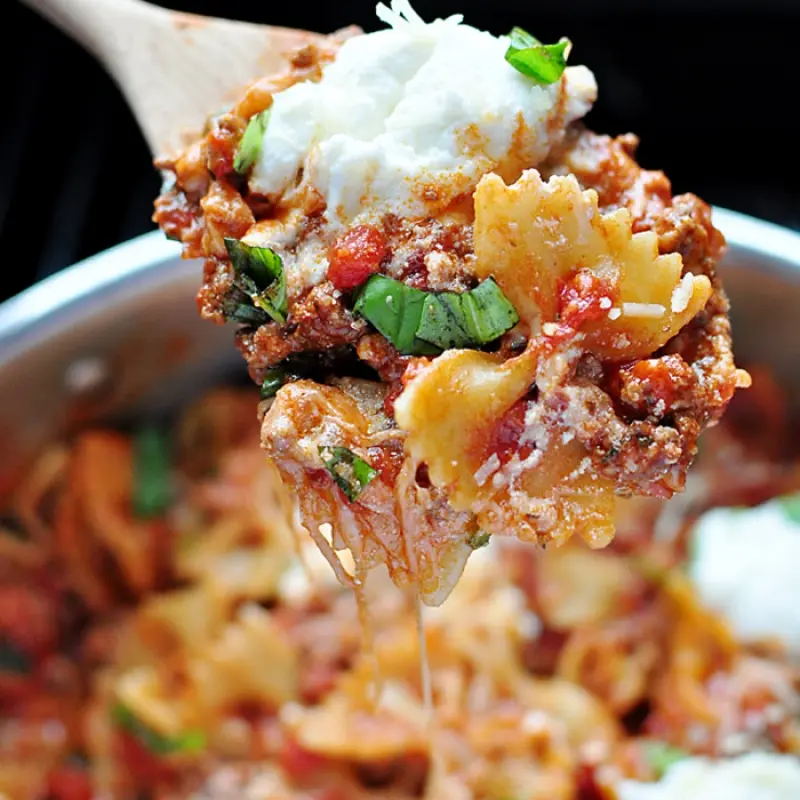 30 Minute Skillet Lasagna