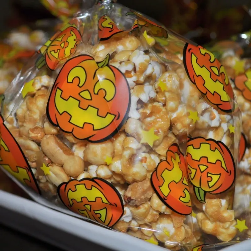 Halloween Caramel Popcorn