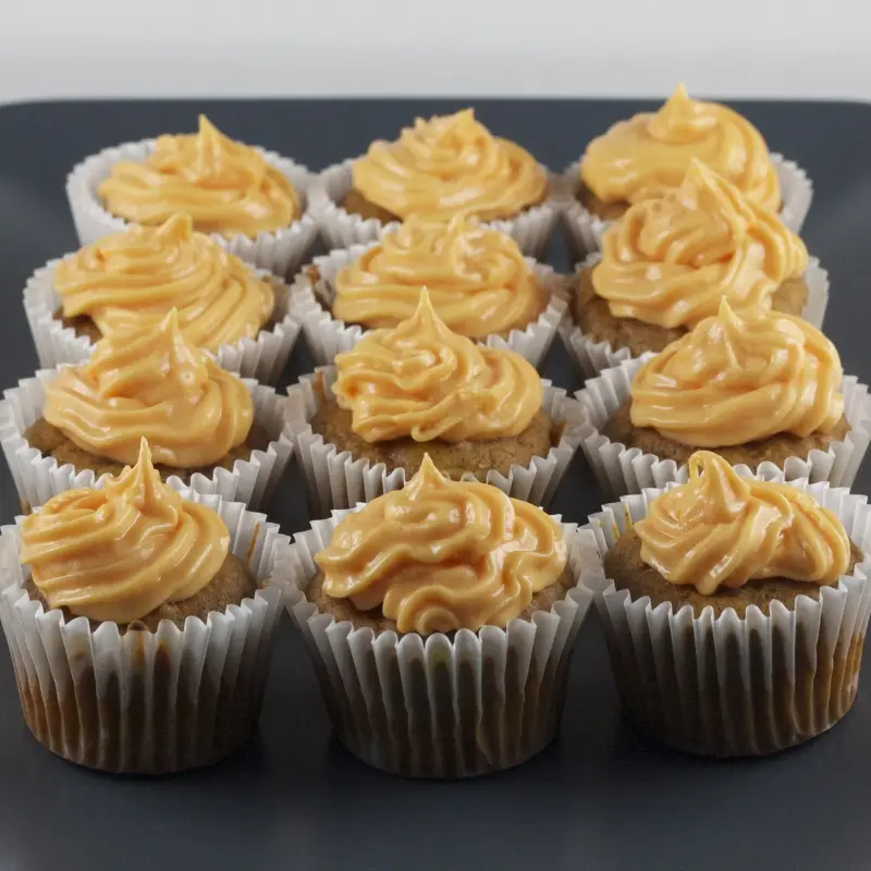 Mini Pumpkin Cupcakes with Maple and Cream Cheese Frosting