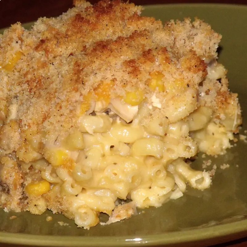 Cheesy Chicken Macaroni