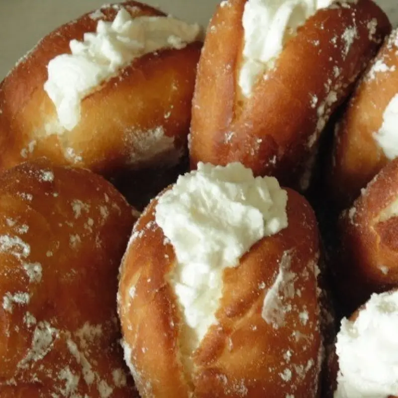 Vanilla Filled Dunken Donut