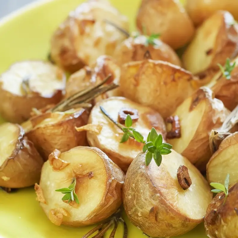 Roasted Garlic Potatoes
