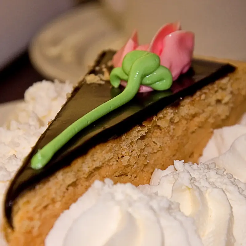 Butterscotch Cheesecake With Chocolate Ganache