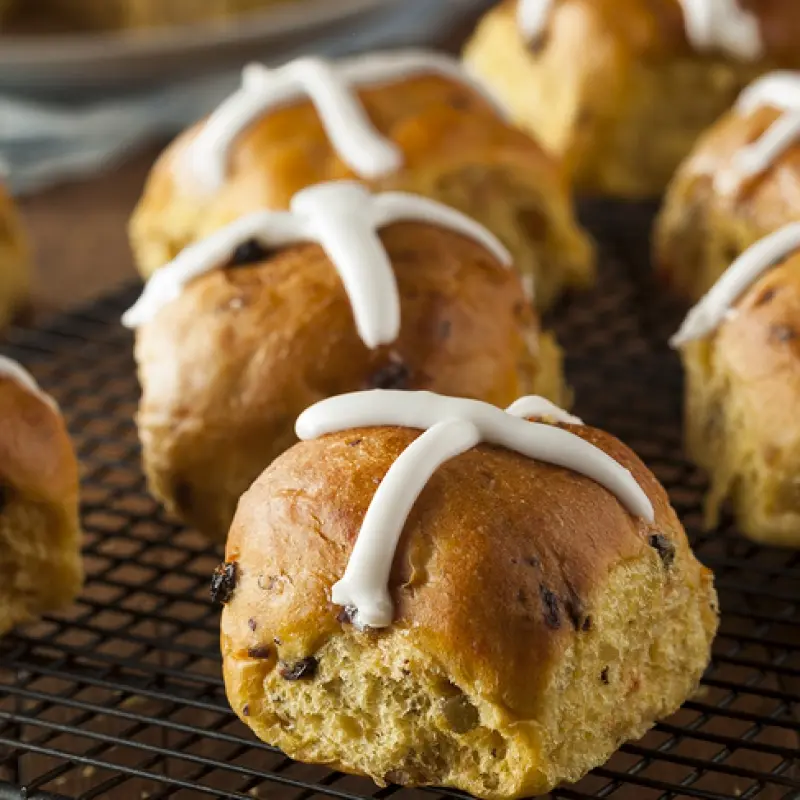 Hot Cross Buns With Icing X