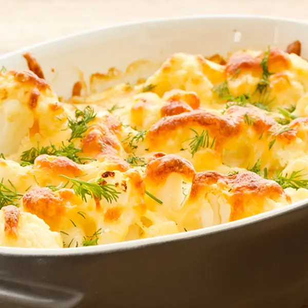 Baked Cauliflower in Cheese Sauce
