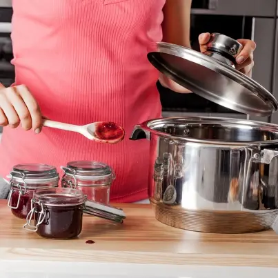 How do I Sterilize Canning Jars?